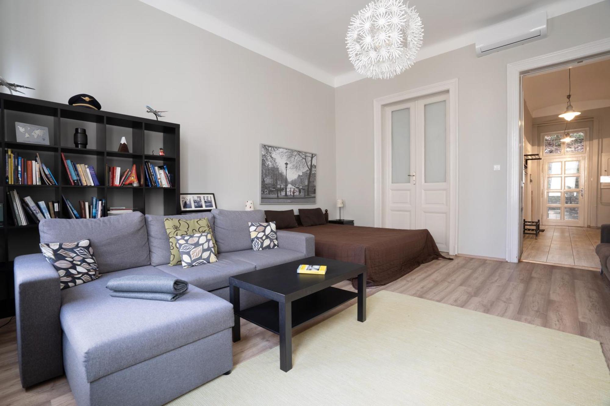 Bpr Castle Hill Apartment With Garden Budapest Exterior photo